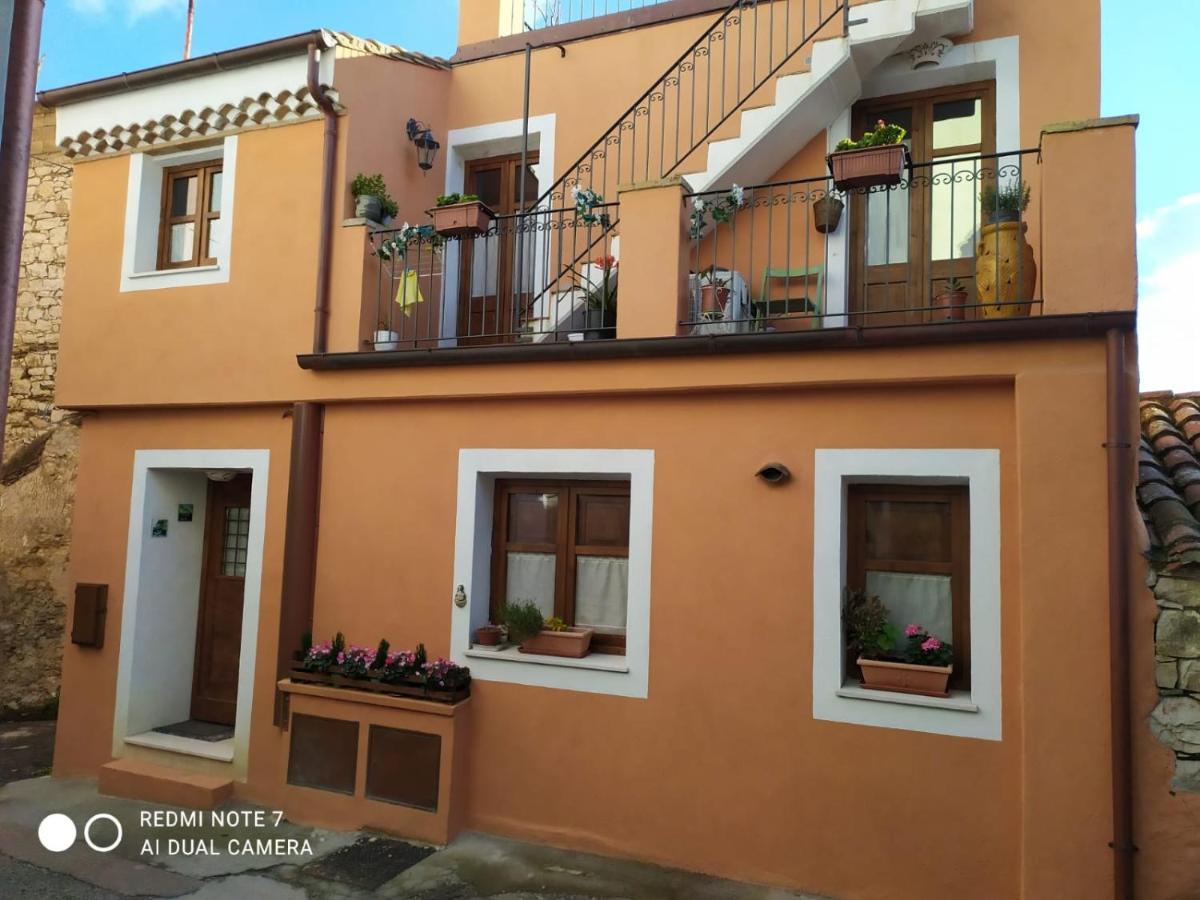 Casa Vacanza La Posadina Baunei Exterior foto